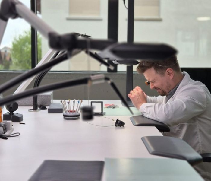 Watchmaker meets Laser Technology (Foto: Trotec Laser)