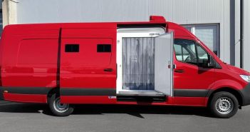 Effizienter Teilausbau für Kühlfahrzeuge maximiert Laderaum und minimiert (Foto: Laderaum effizienter nutzen: Die individuellen Teilausbau-Lösungen von Winter Kühlfahrzeuge(R))